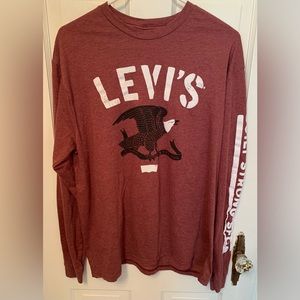 Levi’s Men’s Long Sleeve Graphic Tee